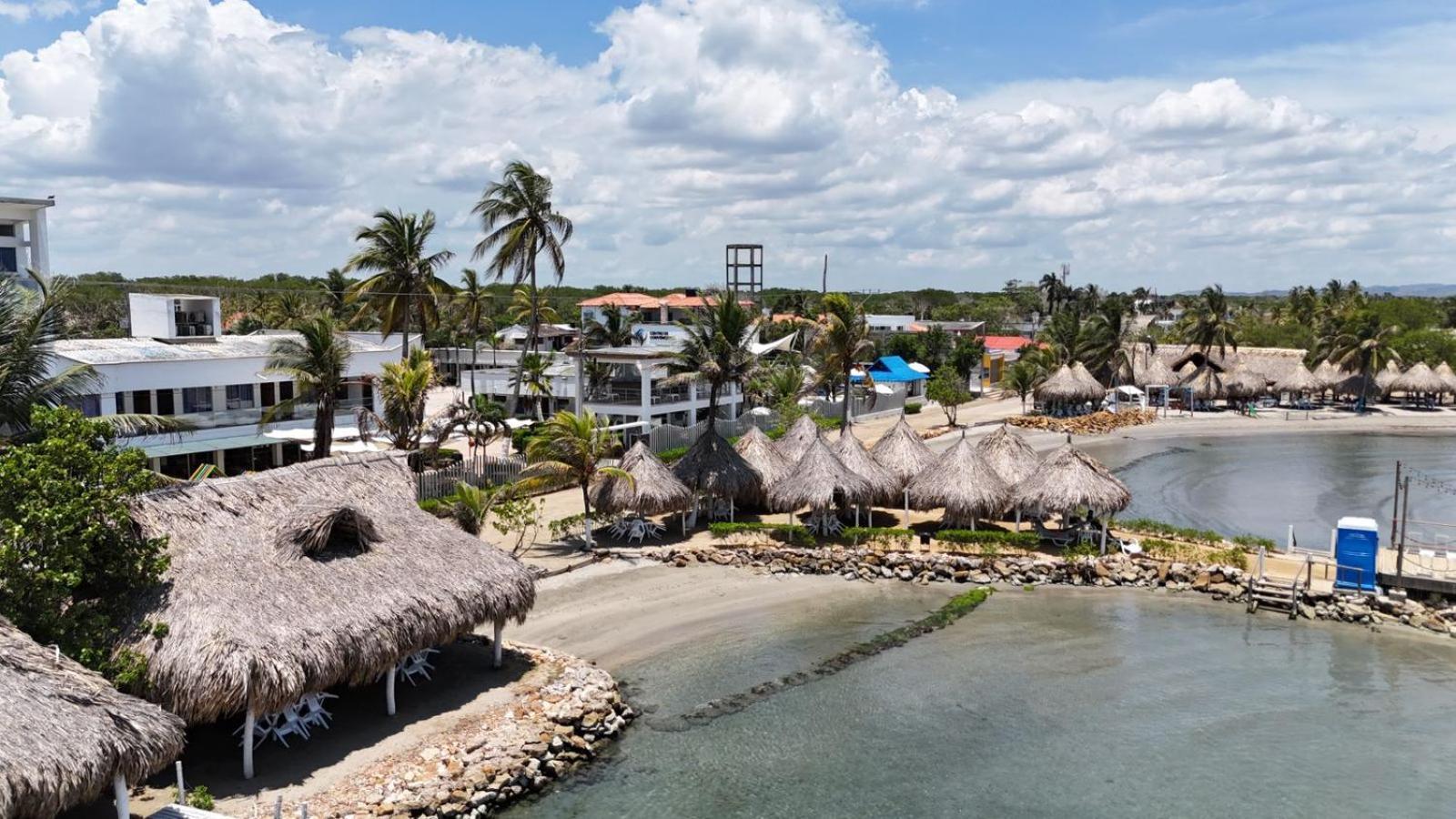 Hotel La Fragata Covenas Bagian luar foto