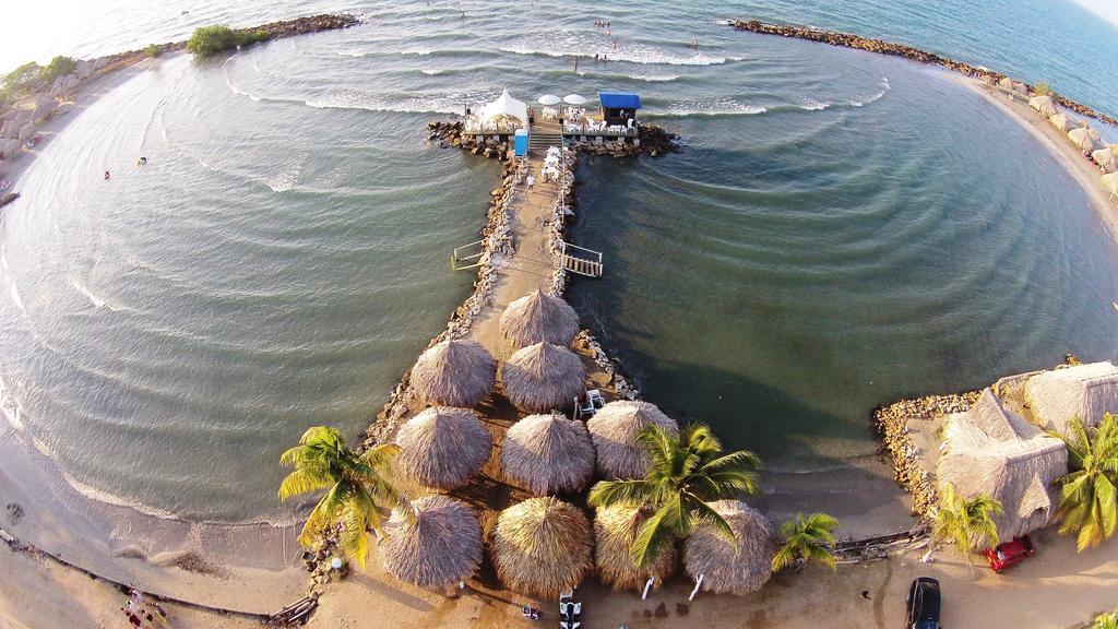 Hotel La Fragata Covenas Bagian luar foto